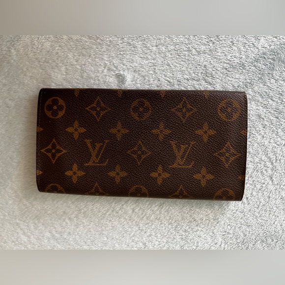 Authentic Louis Vuitton Wallet with COA - Picture 2 of 7